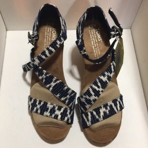 TOMS Navy Tribal Jacquard Wedge heeled sandal 7.5